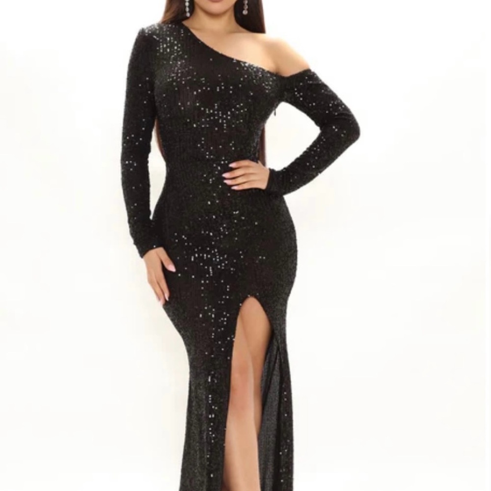 Fashion Nova Black One-Shoulder Sequin Dress